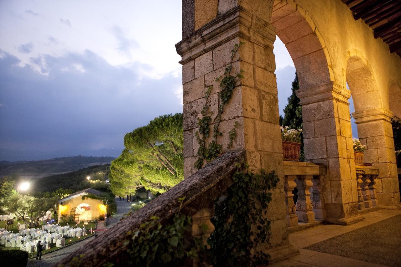 Castello Di Serragiumenta Firmo Exterior foto